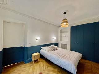 Coliving space, 7-bedroom flat , Paris