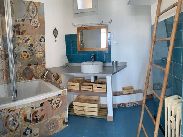 Colocation / Appartement 2 pièces de 70 m², Marseille, Boulevard Rabatau / Photo 7