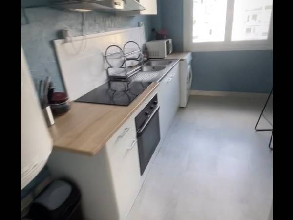 Colocation / Appartement 2 pièces de 67 m², Caen, Avenue d'Harcourt / Photo 2