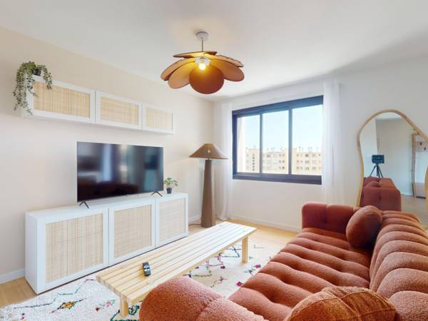 Colocation / Appartement 4 pièces de 61 m², Toulon, Rue Amiral Nomy / Photo 2