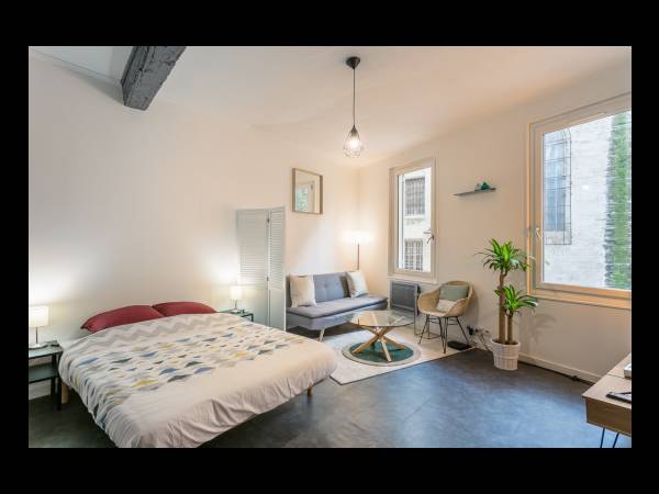 Location / Studio de 27 m², Avignon, Avignon / Photo 2