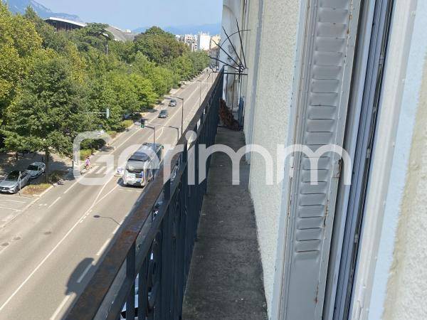 Location / Appartement 3 pièces de 69 m², Grenoble, Boulevard Clémenceau / Photo 10