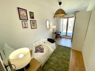 Colocation / Appartement 5 pièces de 101 m², Montreuil, Rue de Paris