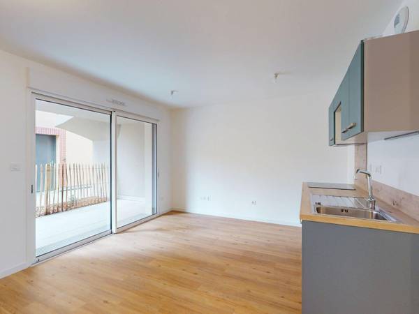 Location / Appartement 2 pièces de 40 m², Orléans, Rue de Vauquois / Photo 2