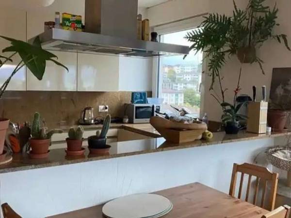 Colocation / Appartement 5 pièces de 150 m², Lausanne, Avenue de Cour / Photo 2