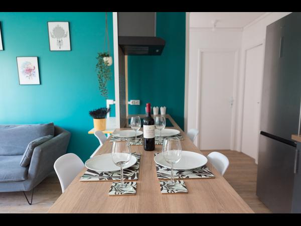 Colocation / Appartement 4 pièces de 63 m², Noisy-le-Sec, Rue de Bethisy / Photo 2