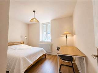 Colocation / 6 rooms house · 150 m², Mulhouse, Rue Jean Racine