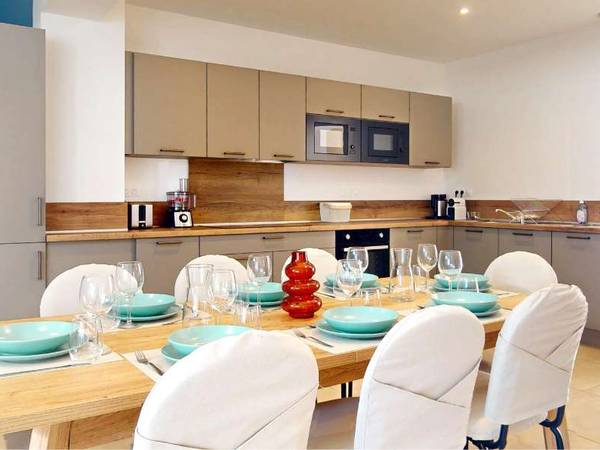 Coliving / Maison 10 pièces de 200 m², Rennes, Rue Camille Saint-Saëns / Photo 2