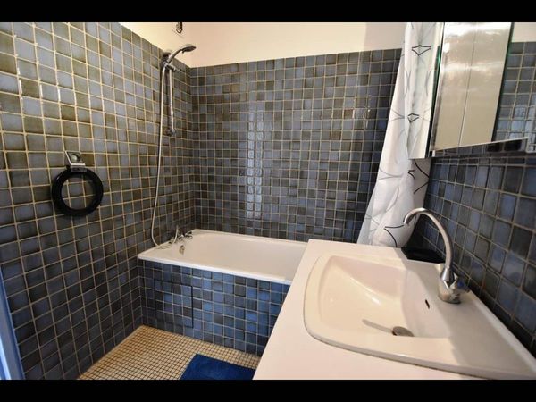Flatsharing / 6-bedroom flat · 120 m², Villeurbanne, Rue de la Baïsse / Photo 10