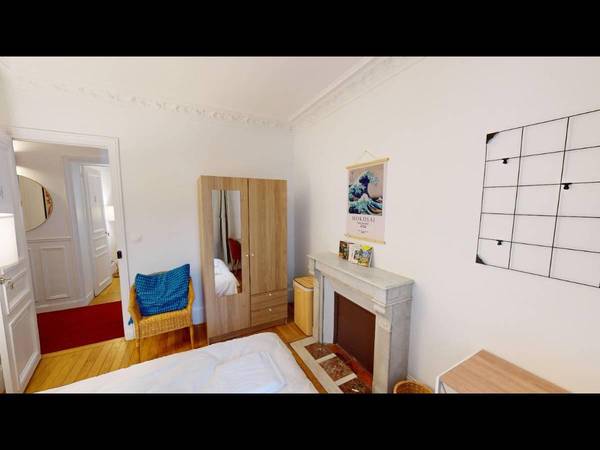 Colocation / Appartement 5 pièces de 73 m², Vincennes, Rue Fays / Photo 2