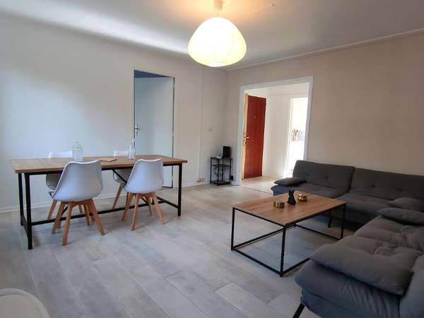 Colocation / Appartement 4 pièces de 73 m², Montpellier, Rue Guillaume d'Autignac / Photo 2