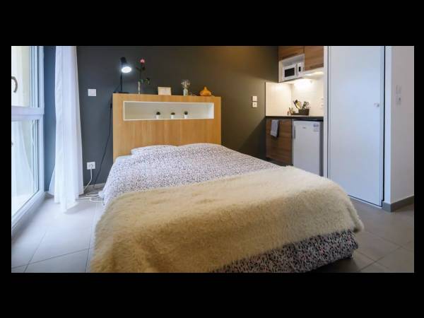 Location / Résidence 1 pièce de 18 m², Montpellier, 600 Av. du Mondial 98 / Photo 2