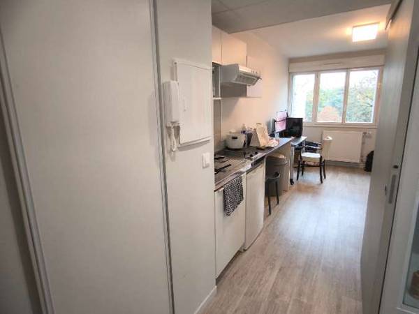 Coliving / Appartement 1 pièce de 17 m², Saint-Mandé, Avenue de Paris / Photo 2