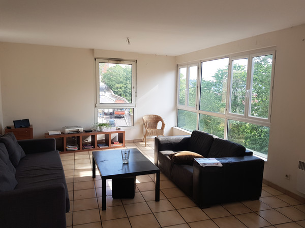 Colocation / Appartement 3 pièces de 70 m², Lyon, Rue Burdeau / Photo 2