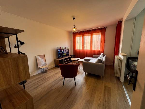 Colocation / Maison 5 pièces de 95 m², Montauban, Rue du 8 Mai 1945 / Photo 5