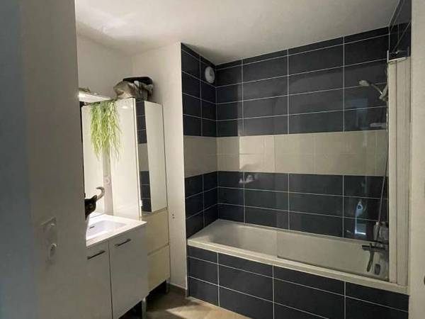 Colocation / Appartement 3 pièces de 62 m², Nantes, Rue Eugène Thomas / Photo 2