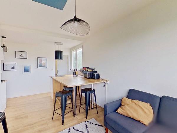 Colocation / Appartement 6 pièces de 86 m², Rennes, Square des Cloteaux / Photo 2