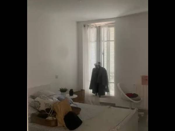 Colocation / Appartement 3 pièces de 78 m², Marseille, Place Sadi Carnot / Photo 7