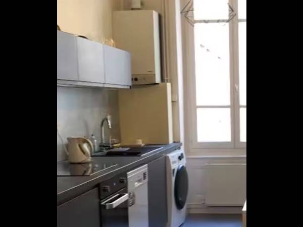 Sous-location / Appartement 4 pièces de 90 m², Lyon, Rue Vendôme / Photo 4