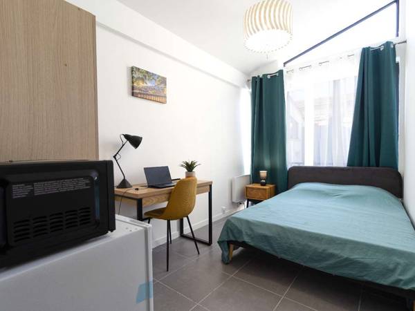 Colocation / Appartement 5 pièces de 100 m², Argenteuil, Rue des Courlis / Photo 2