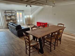 Rental / 1-bedroom flat · 71 m², Belleville-en-Beaujolais, Rue Joseph Pillard