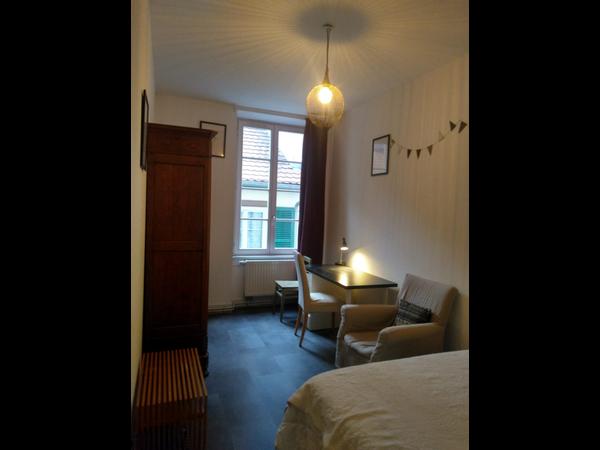 Chambre chez l'habitant / Appartement 4 pièces de 85 m², Strasbourg, Rue des Cordonniers / Photo 2