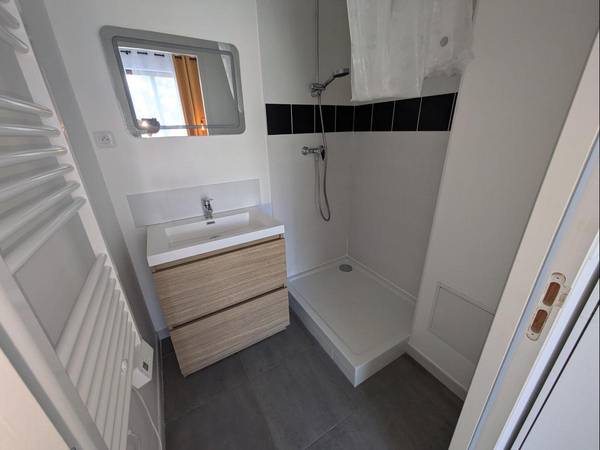 Colocation / Appartement 6 pièces de 90 m², Tours, Avenue de Grammont / Photo 2