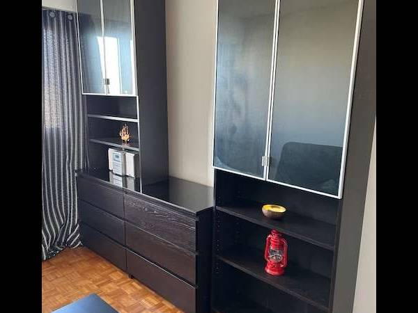 Chambre chez l'habitant / Immeuble 4 pièces de 79 m², Paris, Rue de Montreuil / Photo 2