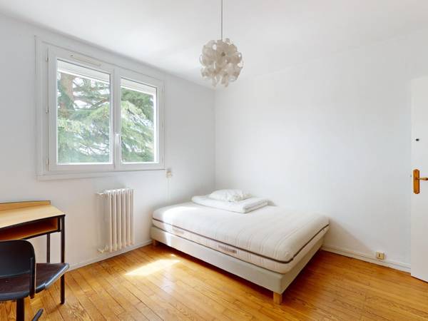 Colocation / Appartement 3 pièces de 57 m², Nantes, Rue des Chalâtres / Photo 2