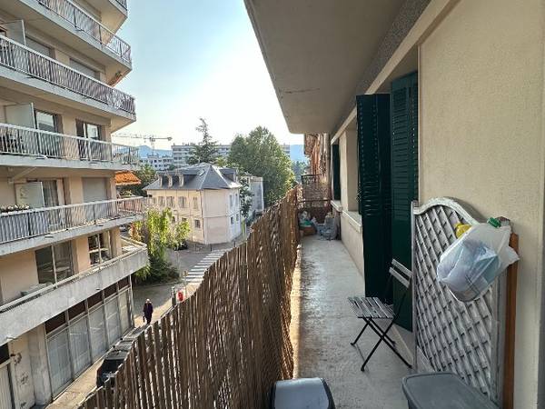 Colocation / Appartement 6 pièces de 104 m², Chambéry, Rue du Bon Pasteur / Photo 7