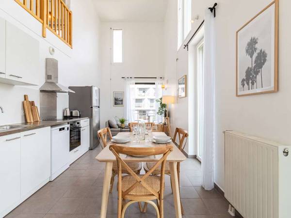 Coliving / Appartement 4 pièces de 129 m², Paris, Rue Césaria Évora / Photo 2