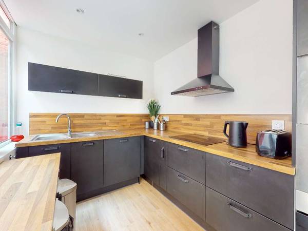 Coliving / Maison 7 pièces de 200 m², Lille, Rue d'Artois / Photo 2