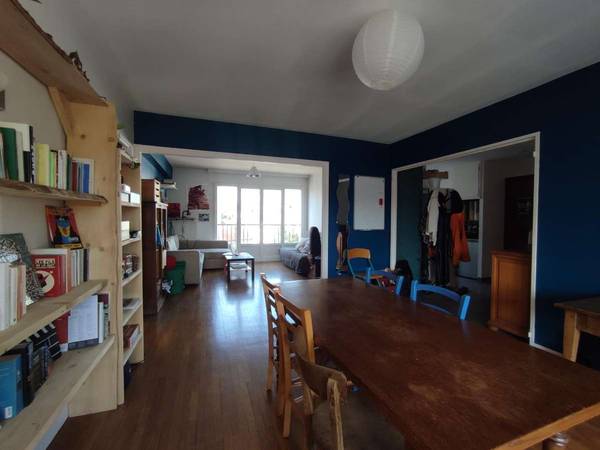 Colocation / Appartement 4 pièces de 110 m², Lons-le-Saunier, Avenue Thurel / Photo 2