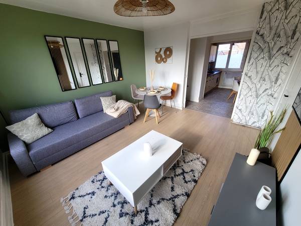 Colocation / Appartement 4 pièces de 60 m², Rouen, Rue Charles Besselievre / Photo 2