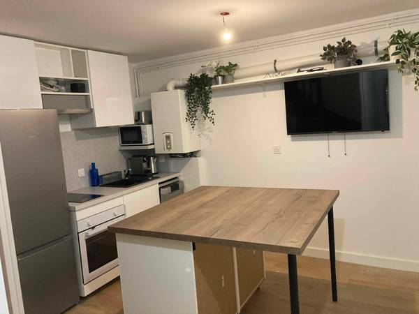 Colocation / Maison 5 pièces de 64 m², Grenoble, Cours Berriat / Photo 2