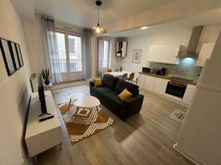 Room share / 3 rooms apartment · 56 m², Saint-Étienne, Rue Marengo