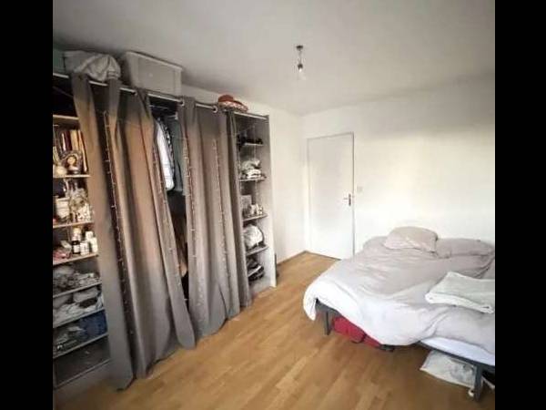 Colocation / Appartement 5 pièces de 86 m², Villeurbanne, Rue Anatole France / Photo 2