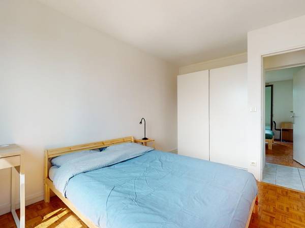 Colocation / Appartement 4 pièces de 67 m², Pessac, Avenue Léon Blum / Photo 2