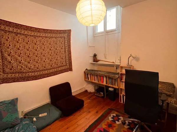 Sous-location / Appartement 3 pièces de 68 m², Bordeaux, Rue de la Rousselle / Photo 2