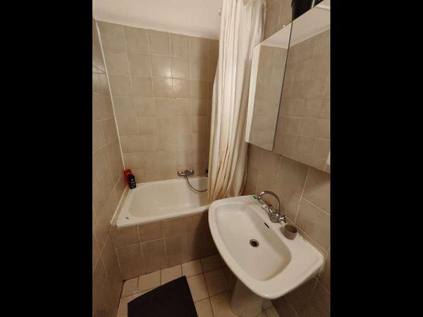 Sous-location / Appartement 4 pièces de 84 m², Paris, Rue des Pyrénées / Photo 3