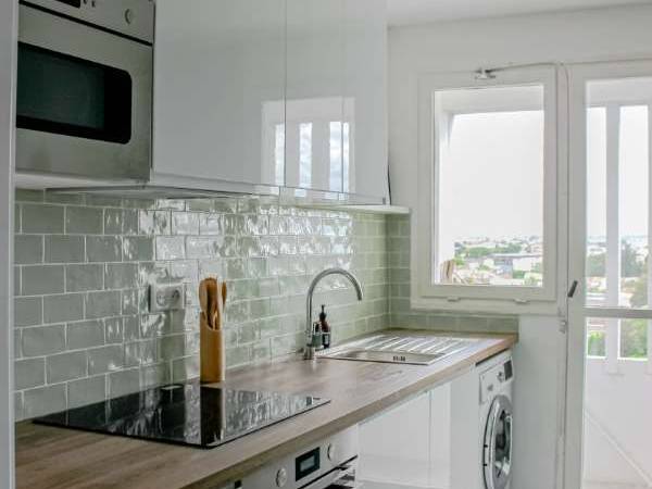 Colocation / Appartement 6 pièces de 88 m², Mérignac, Rue Winston Churchill / Photo 2