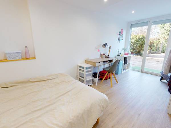 Colocation / Maison 8 pièces de 340 m², Lyon, Rue Professeur Ranvier / Photo 2