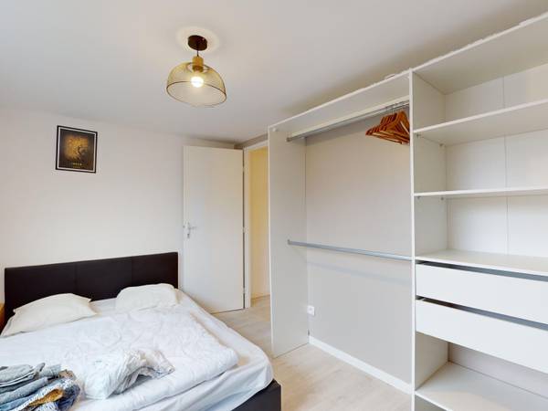 Colocation / Maison 6 pièces de 87 m², Roubaix, Rue Beaucourt / Photo 2