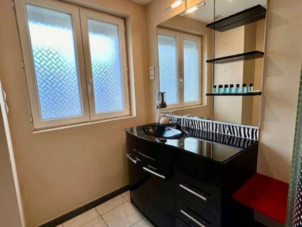 Colocation / Appartement 4 pièces de 66 m², Tarbes, Rue Dastés / Photo 13