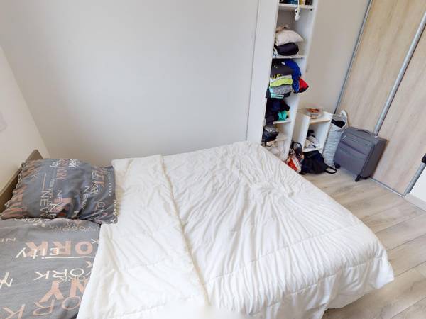 Colocation / Appartement 4 pièces de 56 m², Ivry-sur-Seine, Rue Henri Martin / Photo 2