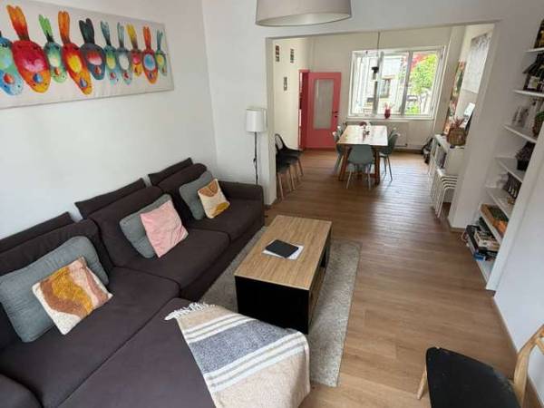 Colocation / Maison 10 pièces de 200 m², Liège, Rue Bidaut / Photo 8