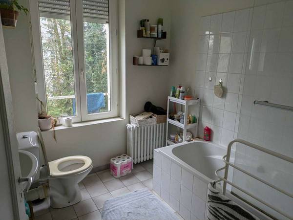 Colocation / Maison 10 pièces de 190 m², Besançon, Rue des Frères Lumière / Photo 3