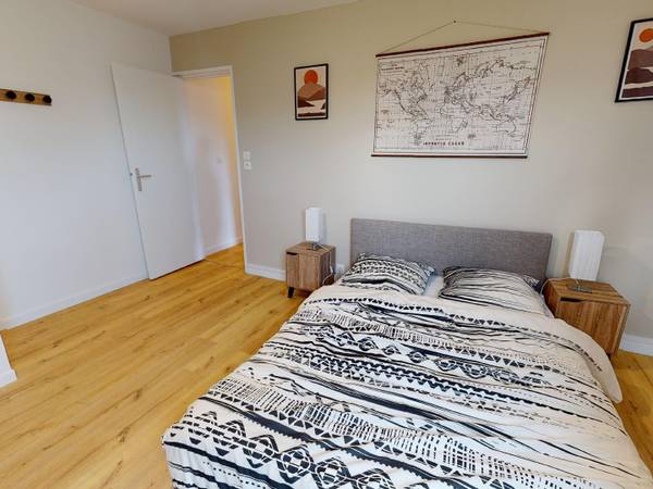 Colocation / Maison 4 pièces de 127 m², Roubaix, Rue Berthollet / Photo 2