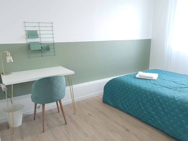 Flatsharing / 5-bedroom flat · 80 m², Le Petit-Quevilly, Rue Louis Pergaud / Photo 2