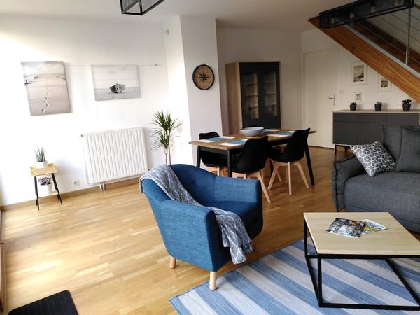 Colocation / Appartement 4 pièces de 95 m², Tours, Rue Germaine Tailleferre / Photo 2
